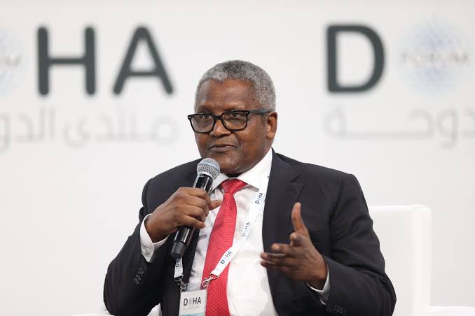 Aliko Dangote speaking at a public forum